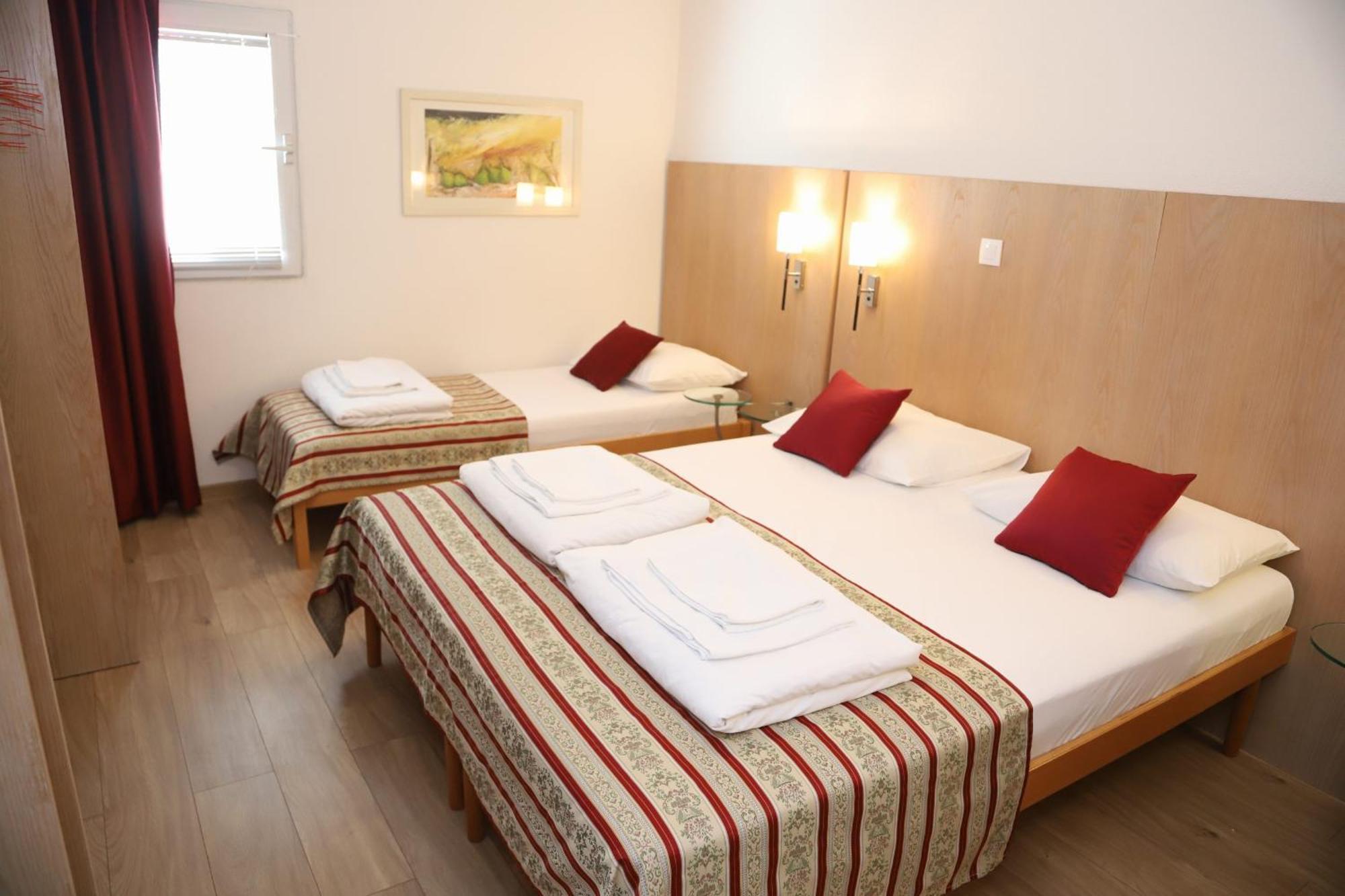 Villa Deny Mostar - With Free Parking Exterior foto