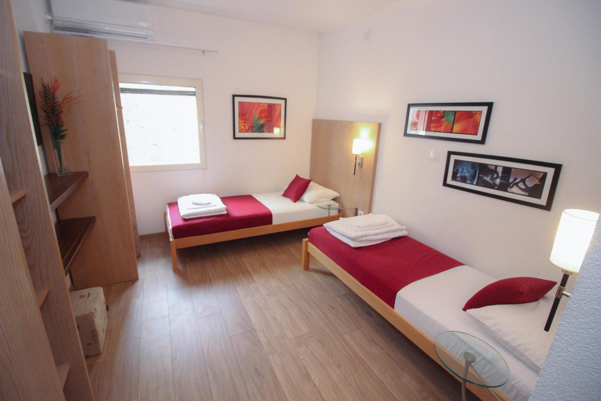Villa Deny Mostar - With Free Parking Exterior foto